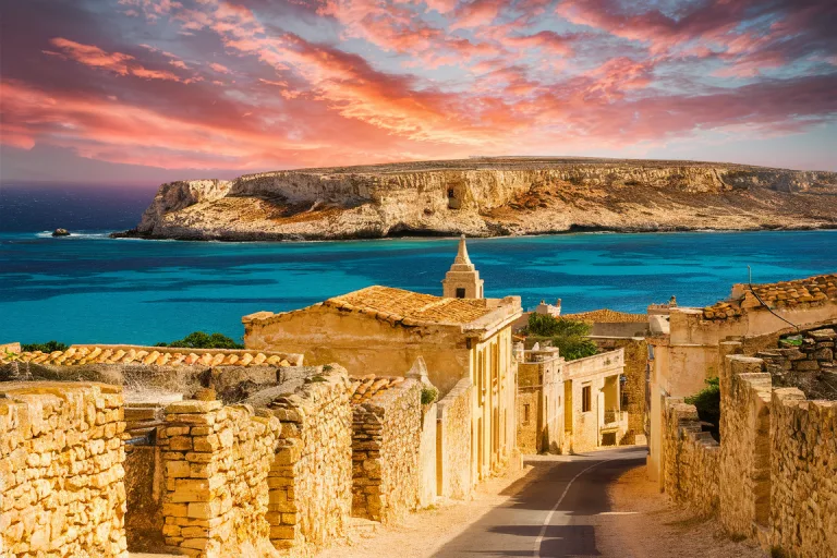 Discover Malta: The Ultimate Guide for Solo Travelers